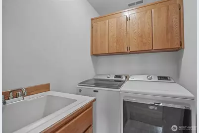 126 Cormorant Drive, Steilacoom, WA 98388 - Photo 17