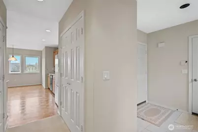 126 Cormorant Drive, Steilacoom, WA 98388 - Photo 9