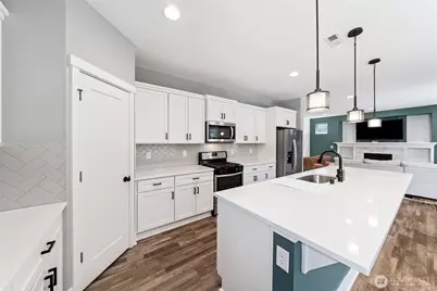 19010 133rd Street Ct E, Bonney Lake, WA 98391 - Photo 5