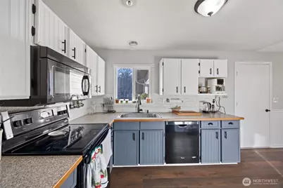 122 S 8th, McCleary, WA 98557 - Photo 11