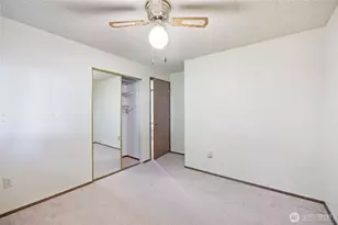 604 Hawks Glen Dr SE, Olympia, WA 98513 - Photo 17