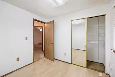 604 Hawks Glen Drive SE, Olympia, WA 98513 - Photo 15