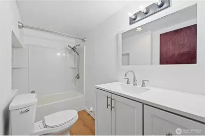 11805 3rd Avenue S, Seattle, WA 98168 - Photo 37