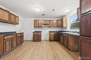 11805 3rd Ave S, Seattle, WA 98168 - Photo 11