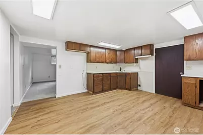 11805 3rd Avenue S, Seattle, WA 98168 - Photo 29