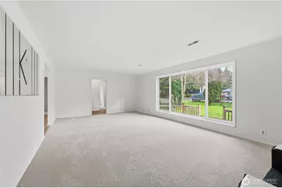 11805 3rd Avenue S, Seattle, WA 98168 - Photo 9