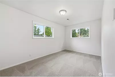 11805 3rd Avenue S, Seattle, WA 98168 - Photo 23