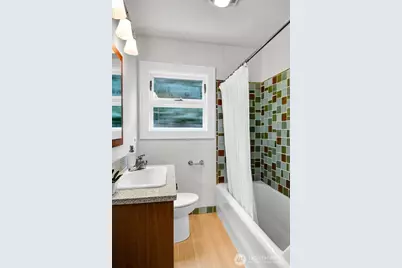 121 E Edgar Street, Seattle, WA 98102 - Photo 31