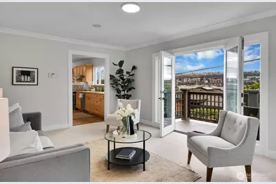 121 E Edgar Street, Seattle, WA 98102 - Photo 13