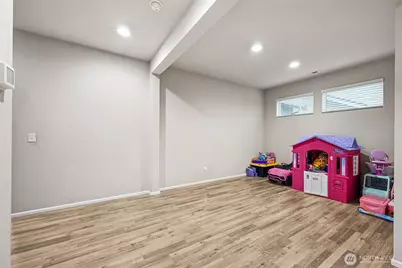 18818 106th Avenue Ct E, Puyallup, WA 98374 - Photo 5