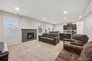 18818 106th Ave Ct E, Puyallup, WA 98374 - Photo 7