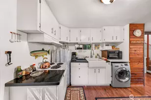 9778 Mt Baker Hwy, Deming, WA 98244 - Photo 11