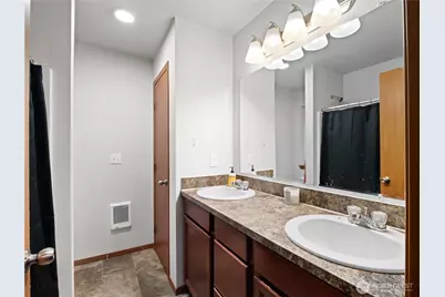 11608 204th Avenue E, Bonney Lake, WA 98391 - Photo 15