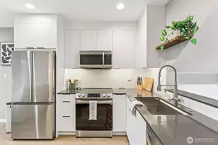 7514 43rd Ave S, Seattle, WA 98118 - Photo 5