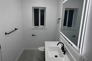 16226 Larch Way, Lynnwood, WA 98087 - Photo 11