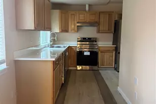 1833 Eastside St SE, Olympia, WA 98501 - Photo 5