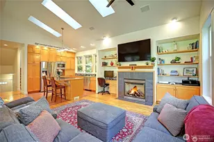 1577 Arrowhead Beach Rd, Camano Island, WA 98282 - Photo 7