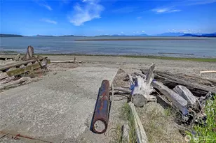 1577 Arrowhead Beach Rd, Camano Island, WA 98282 - Photo 35