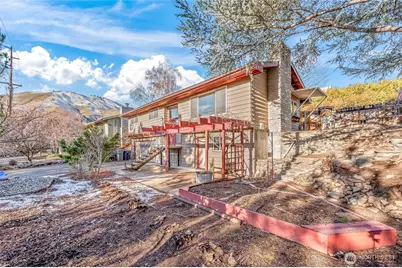 2314 Westwick Road, Wenatchee, WA 98801 - Photo 3