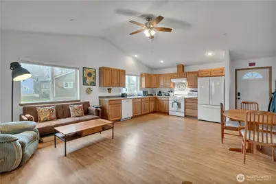 4516 Mattson Lane SE, Lacey, WA 98503 - Photo 3