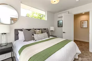 8811 Interlake Ave N, Seattle, WA 98103 - Photo 15