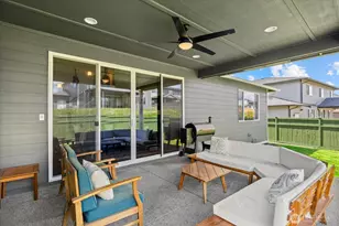 23145 65th St E, Buckley, WA 98321 - Photo 11