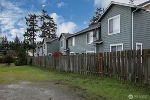 915 SW Kimball Dr, Oak Harbor, WA 98277 - Photo 37