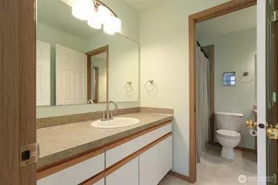 915 SW Kimball Drive #B3, Oak Harbor, WA 98277 - Photo 29