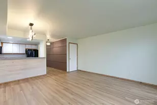 915 SW Kimball Dr, Oak Harbor, WA 98277 - Photo 15