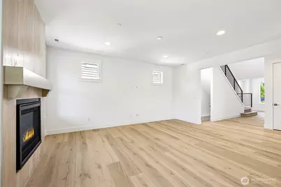 19515 81st Place NE #1, Kenmore, WA 98028 - Photo 7