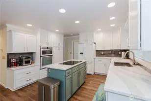 6775 McCormick Woods Dr SW, Port Orchard, WA 98367 - Photo 11