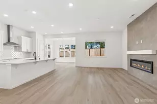 319 Crested Butte Blvd, Mount Vernon, WA 98273 - Photo 7