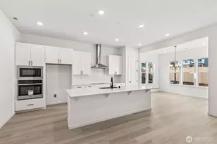 319 Crested Butte Blvd, Mount Vernon, WA 98273 - Photo 3