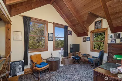 1062 Wold Road, Friday Harbor, WA 98250 - Photo 21