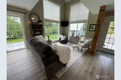 108 Chief Kiona, Silver Creek, WA 98585 - Photo 7