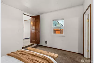 709 W Plum Street, Centralia, WA 98531 - Photo 13