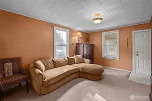 7601 25th Ave E, Tacoma, WA 98404 - Photo 5