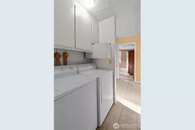 7601 25th Avenue E, Tacoma, WA 98404 - Photo 13