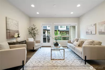 561 NE Ellis Drive, Issaquah, WA 98029 - Photo 5