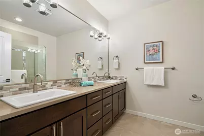 561 NE Ellis Drive, Issaquah, WA 98029 - Photo 15