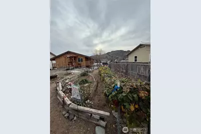 505 Beach Street, Pateros, WA 98846 - Photo 31