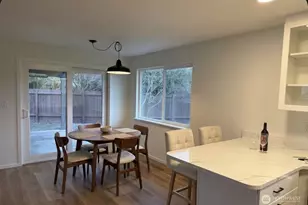 1266 SE Independence Dr, College Place, WA 99324 - Photo 5