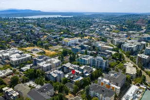 300 10th Ave, Seattle, WA 98122 - Photo 27