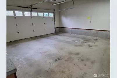 180 Scenic View Dr, Longview, WA 98632 - Photo 33