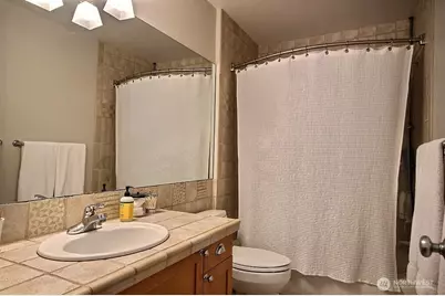 2310 10th Avenue E #A, Seattle, WA 98102 - Photo 15