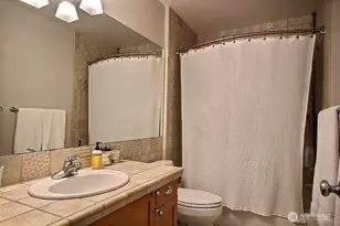 2310 10th Ave E, Seattle, WA 98102 - Photo 15