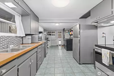 3610 Bennett Drive, Bellingham, WA 98225 - Photo 15