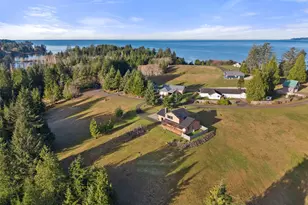 15 Spruce Ln, South Bend, WA 98586 - Photo 3