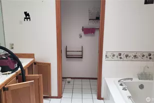 1182 SE Irish Ct, Port Orchard, WA 98367 - Photo 9