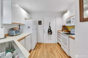 23311 59th Pl S, Kent, WA 98032 - Photo 11